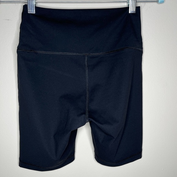 Everlane The Perform Bike Shorts, NWT - Picture 3 of 5
